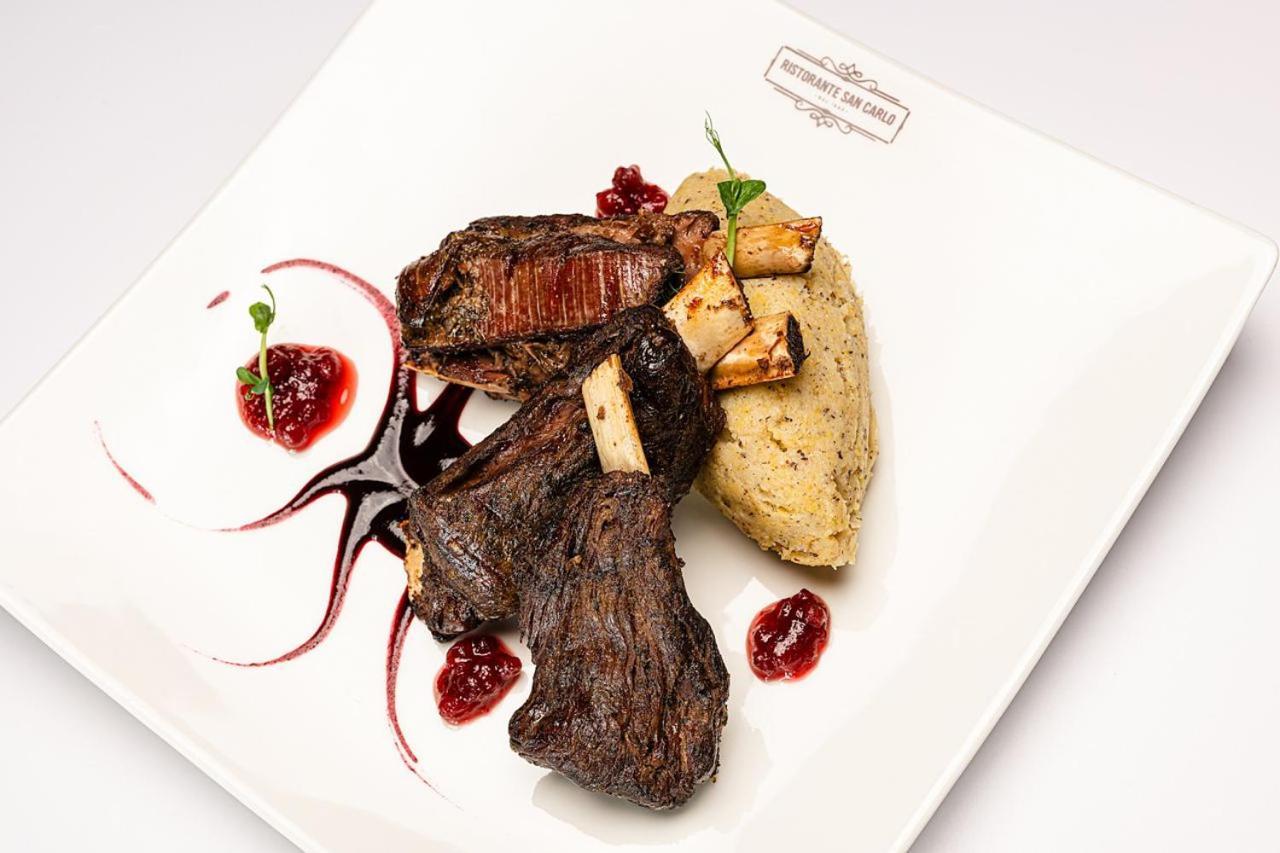 Wine Hotel San Carlo - Relais & Spa - Boutique Hotel Chiuro エクステリア 写真