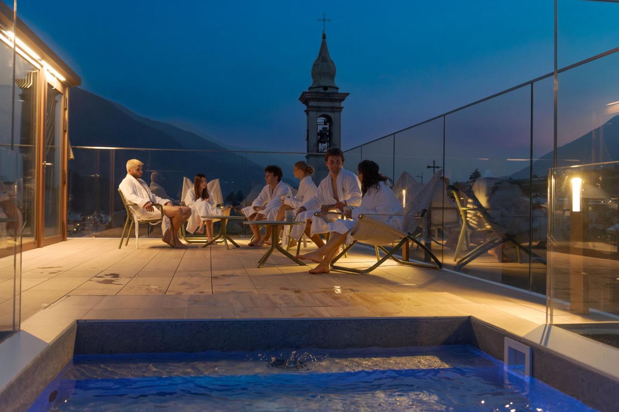 Wine Hotel San Carlo - Relais & Spa - Boutique Hotel Chiuro エクステリア 写真
