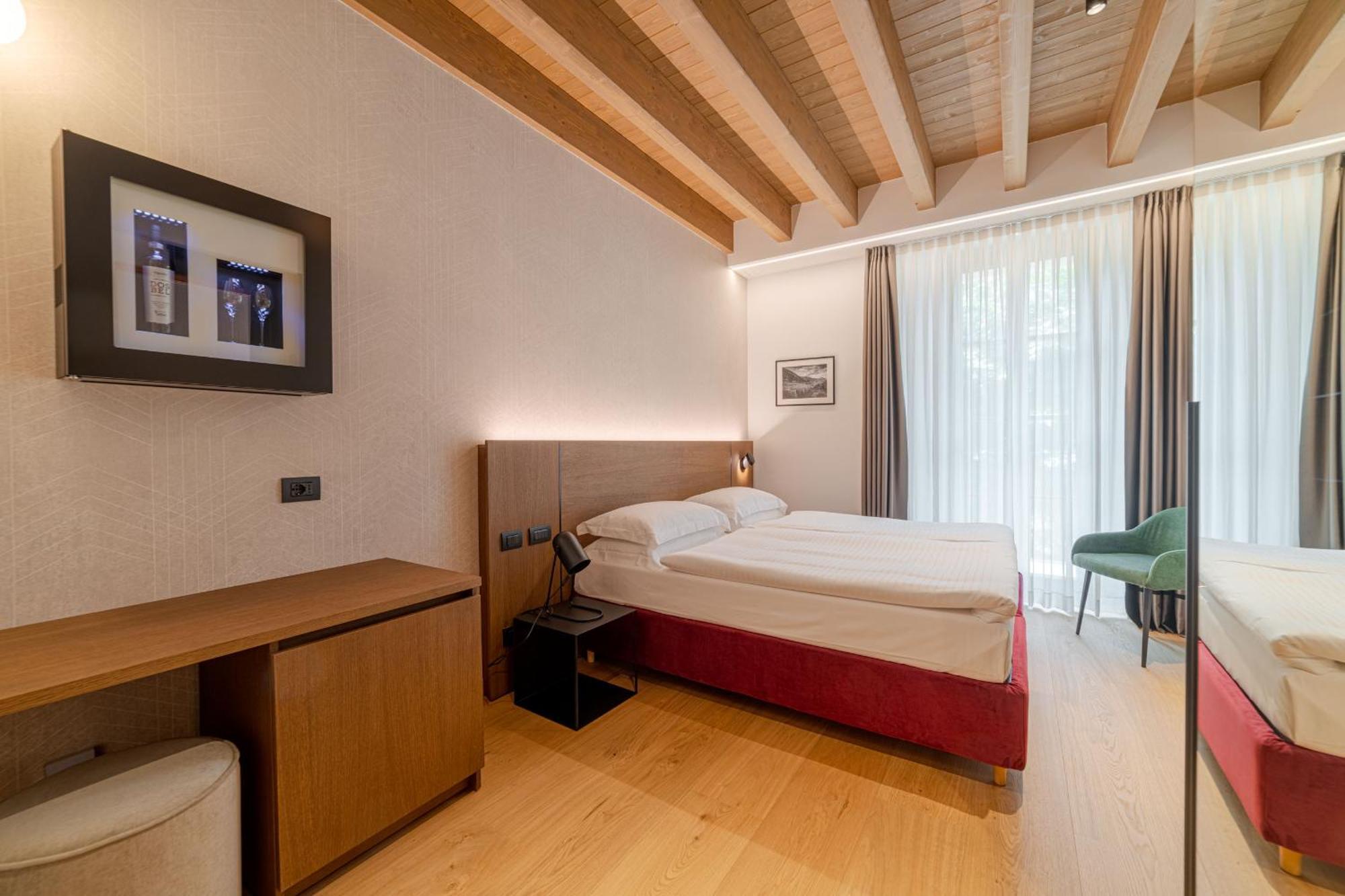 Wine Hotel San Carlo - Relais & Spa - Boutique Hotel Chiuro エクステリア 写真