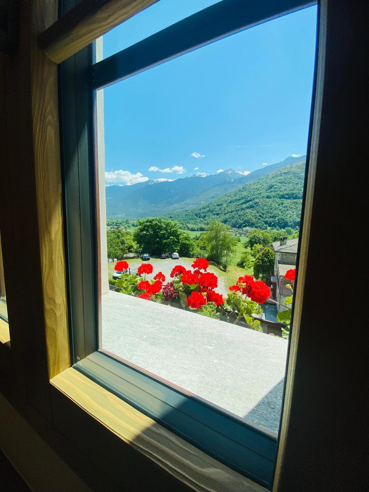 Wine Hotel San Carlo - Relais & Spa - Boutique Hotel Chiuro エクステリア 写真